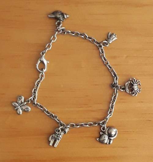 Charm Bracelet (+free shipping)
